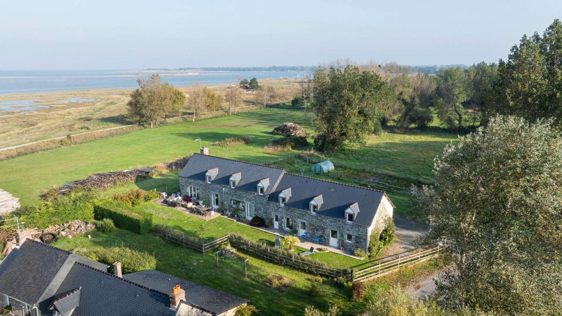 Le Bout Du Monde Acomodação com café da manhã Bricqueville-sur-Mer Exterior foto