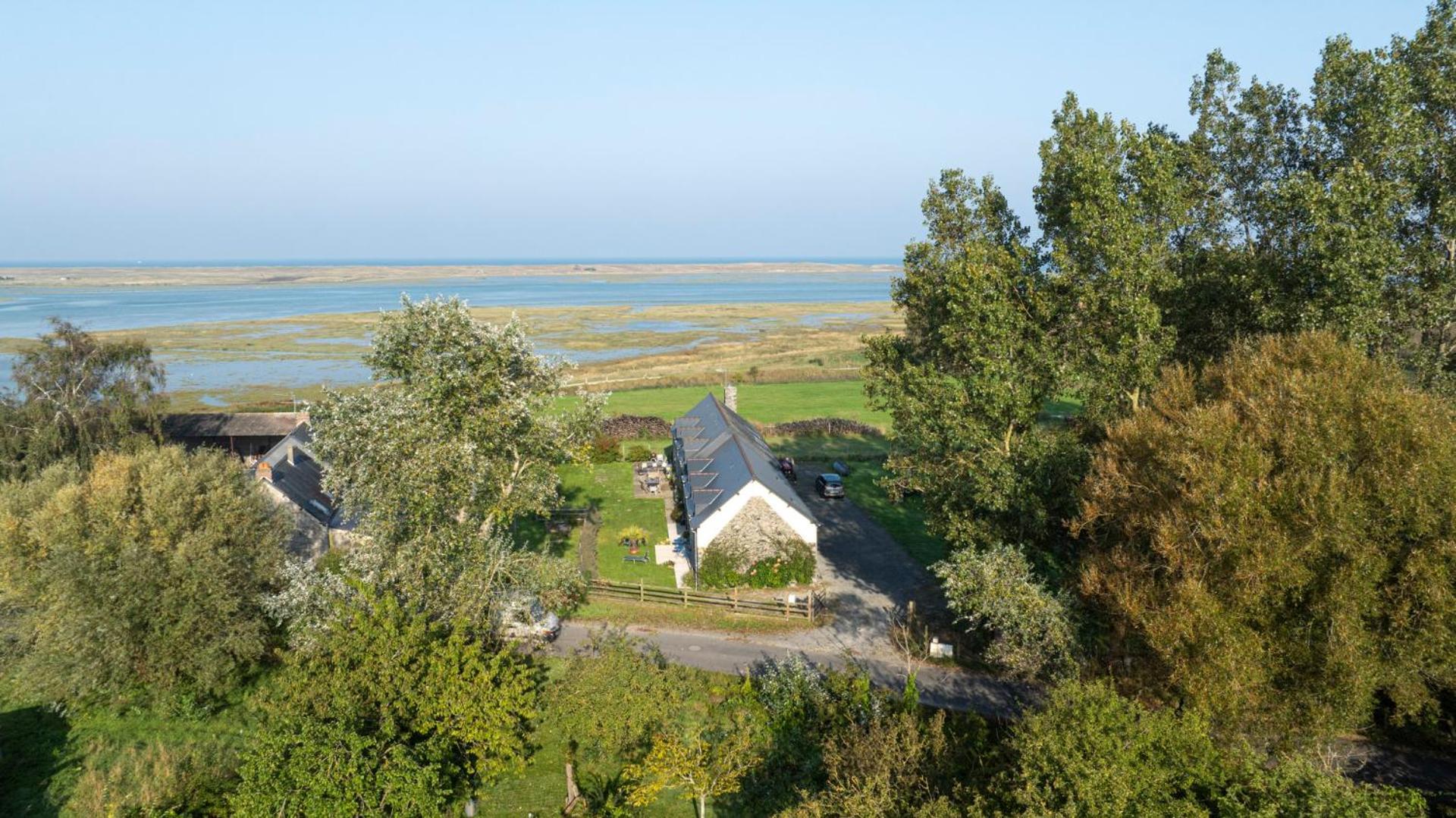 Le Bout Du Monde Acomodação com café da manhã Bricqueville-sur-Mer Exterior foto
